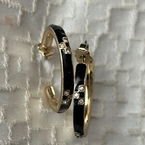 Elegant Black and Gold Hoop Earrings